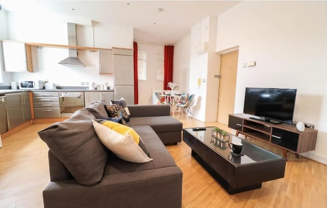 Large 1 Bedroom Apartment In Canning Town Close To Excel London, 02 Arena, Canary Wharf With Free Parking contacts